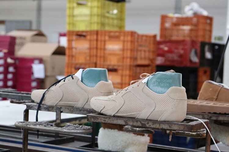 Setor calçadista prevê queda de 2% 