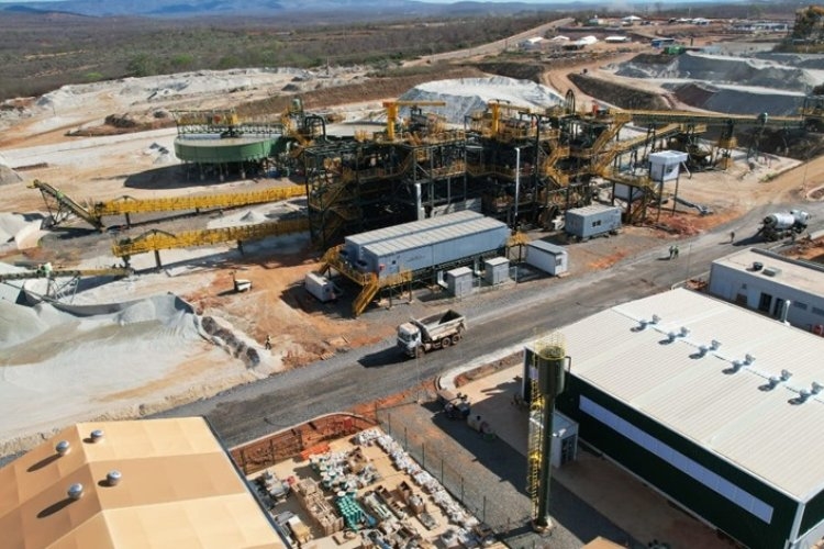 Operação de mineração volta no Jequitinhonha 