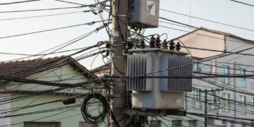 Cemig terá que indenizar consumidora de Caldas por quedas de energia frequentes