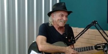 Radialista e violeiro Vinícius de Araújo morre em Poços de Caldas