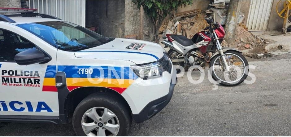 Motocicleta furtada em São João da Boa Vista é encontrada em Poços de Caldas
