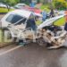 Mulher e criança ficam feridas após carro atingir árvore no Bortolan, em Poços de Caldas