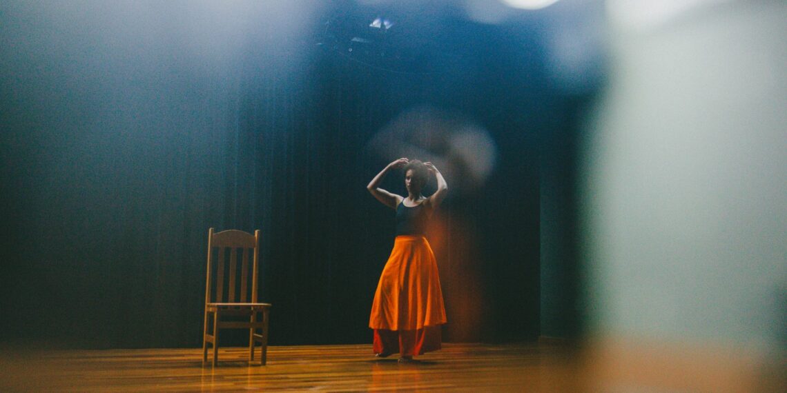 “Tereza”: espetáculo resgata a memória de Tereza de Benguela e reafirma a resistência negra no palco