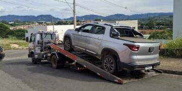 Caminhonete roubada em Ribeirão Preto é encontrada clonada em oficina