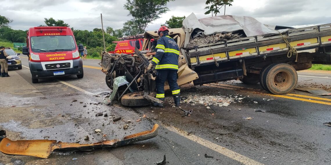 Acidente deixa dois feridos em rodovia do Sul de Minas