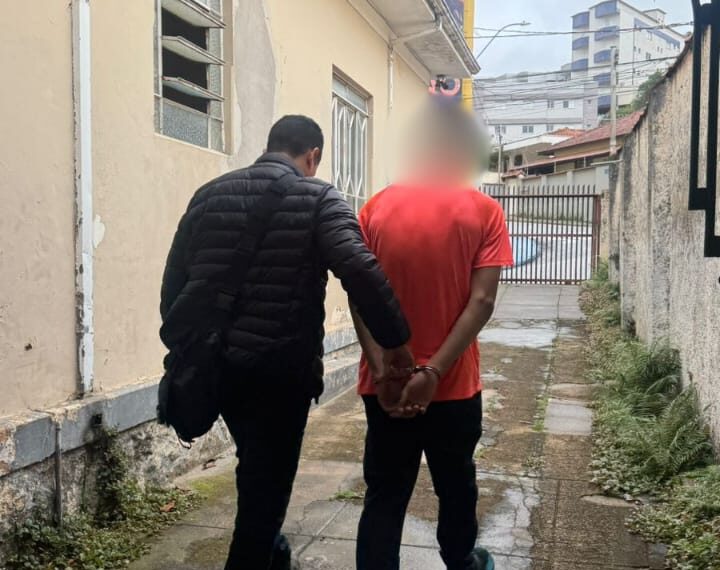 Foragido por homicídio e tráfico de drogas é preso em Poços de Caldas
