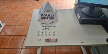 Homem é preso por tráfico de drogas na área central de Poços