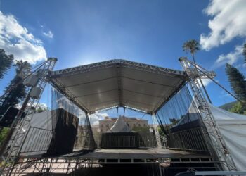 Réveillon 2026: Estrutura pronta para a virada do ano em Poços