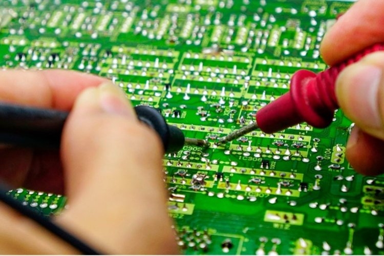 Eletroeletrônica movimenta R$ 27 bi em Minas 