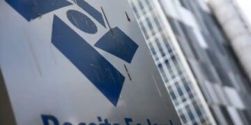 GOLPE: Receita Federal alerta para falsas cobranças com nome e CPF do contribuinte