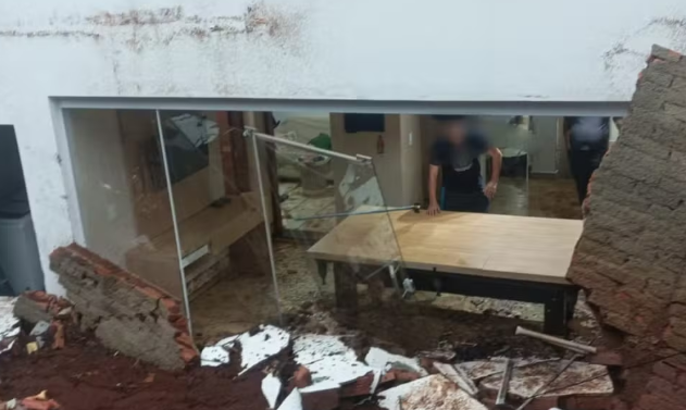 Chuva causa alagamentos e deixa desalojados no último dia do ano em cidades do Sul de Minas