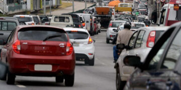 Novo fluxo para obtenção da CNH está disponível em Minas, e carga horária do curso prático já é de duas horas