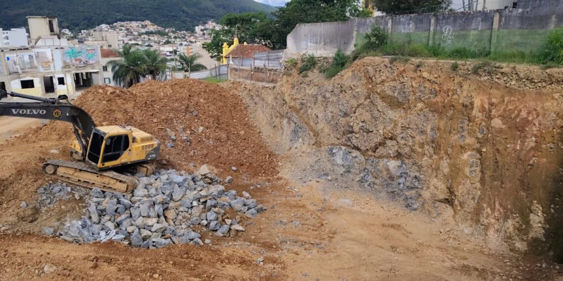 Averiguação técnica descarta uso de explosivos em obras do Complexo Santa Cruz