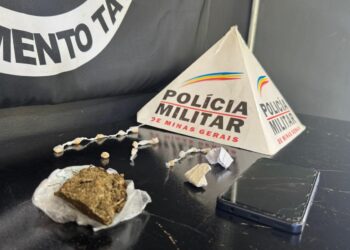 PM realiza operação contra o tráfico de drogas em condomínio residencial na zona leste de Poços de Caldas