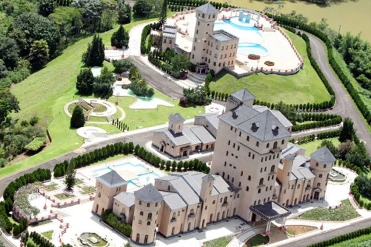 Castelo do Edmar será um hospital 