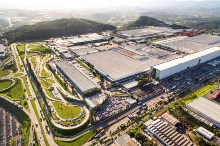 Polo automotivo tem recorde de exportações 