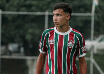 Jogador de futebol poços-caldense é convocado para a Seleção Brasileira Sub-16