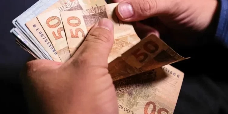 Isenção de IR para quem ganha até R$ 5 mil entra em vigor, saiba mais!