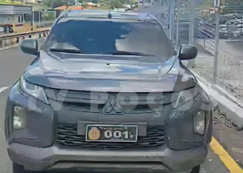 Assessor de prefeito de cidade paulista foge de abordagem e acaba preso com placa falsa em Poços