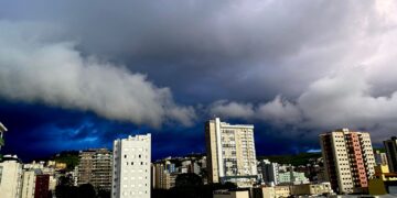 Inmet emite alerta laranja de tempestade para Poços de Caldas e região