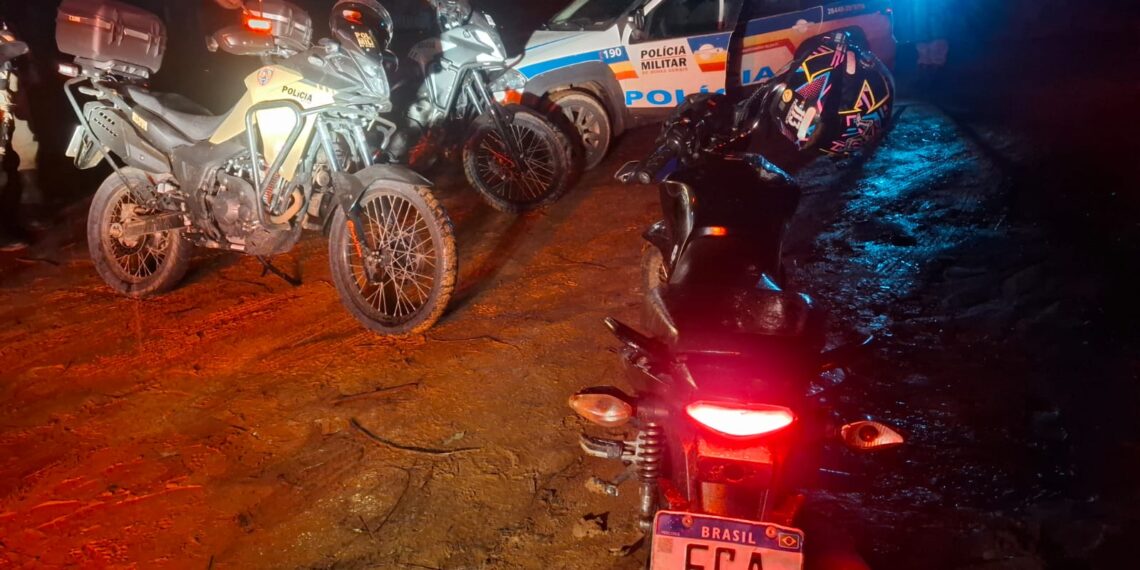 Operação integrada da Polícia Militar recupera motocicleta furtada e apreende adolescente após perseguição