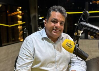 Entrevista aborda segurança no Carnaval, finanças municipais e infraestrutura no Poços em Foco