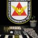 PM apreende munições de calibre restrito, ligadas a armamento militar, drogas e pés de maconha durante operação em Poços