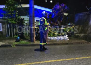 URGENTE: motociclista morre após atropelar mulher em Poços de Caldas
