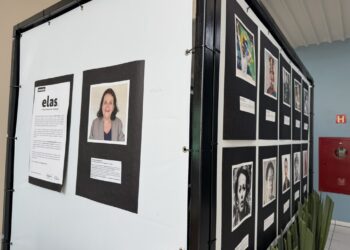 Unimed Poços homenageia Dra. Tânia Magalhães em exposição sobre protagonismo feminino