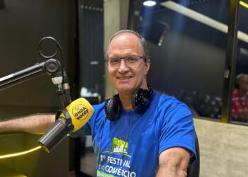 Programa Poços em Foco entrevista presidente da ACIA sobre Festival do Comércio