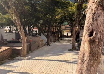 Prefeitura de Poços convoca concessionários de túmulos para recadastramento no Cemitério da Saudade