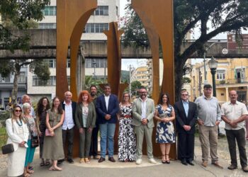Monumento inspirado na Lanterna de Gênova é inaugurado em Poços de Caldas