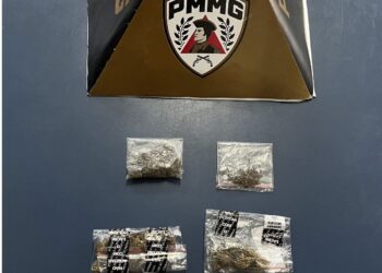 Motorista tenta fugir da polícia e é preso com drogas em Poços