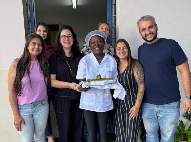 Merendeira vai representar Poços no Concurso Melhores Receitas da Alimentação Escolar