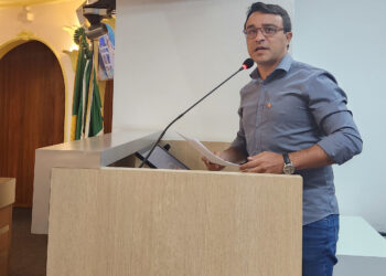 Vereador de Poços propõe divulgação de grandes devedores do município