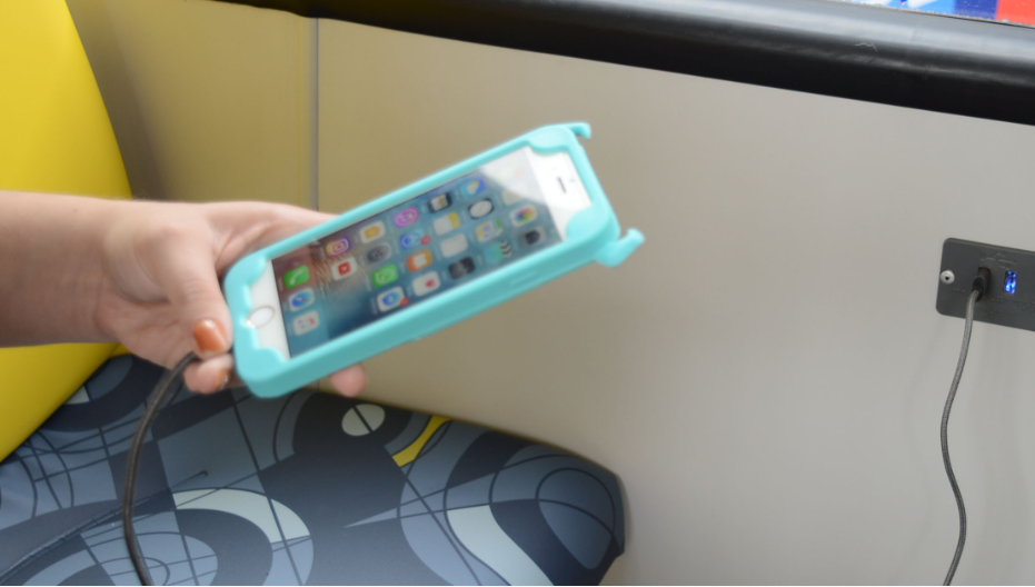 Rodoviária de Poços de Caldas terá recarga gratuita de celulares e Wi-Fi grátis