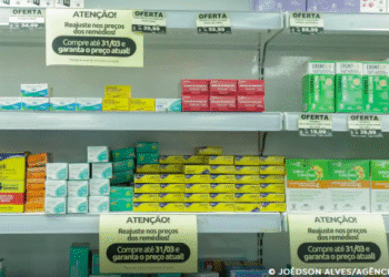 Supermercados já podem vender medicamentos; entenda