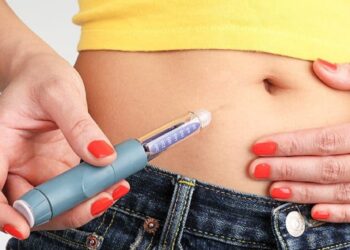 Anvisa anuncia que vai aumentar fiscalização de canetas emagrecedoras manipuladas