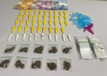 Suspeito é detido com cocaína, maconha e dinheiro em abordagem policial