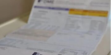 Conta de luz terá cobrança extra em maio com bandeira amarela