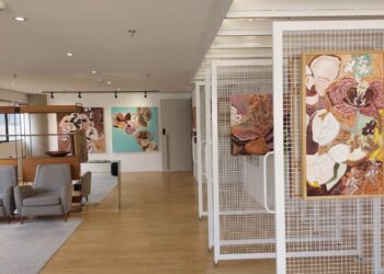 Exposição “Para Encontrar Minha Pele”, de Dalmoni Lydijusse, estreia em São Paulo com reflexão sobre identidade e cor