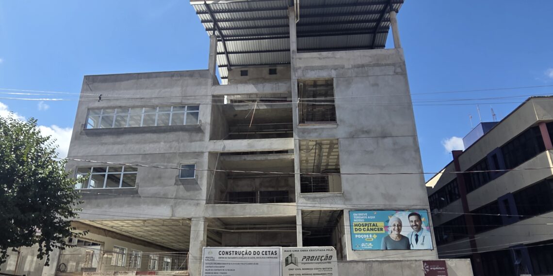 Santa Casa de Poços ampliará número de leitos com conclusão do CETAS