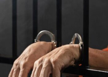 Um fugitivo de presídio e outro foragido: dupla é presa pela Polícia Militar