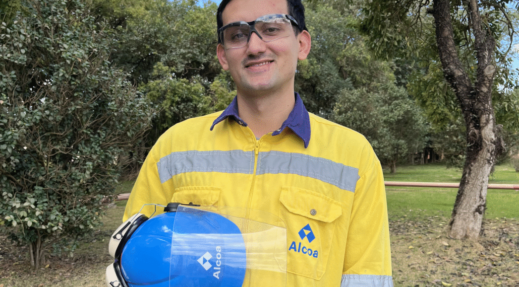 Alcoa abre inscrições para Programa de Estágio 2026 com vagas em áreas operacionais e corporativas no Brasil