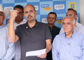 Governo de Minas participa da Praça de Serviços em Poços de Caldas e anuncia R$ 400 milhões para rodovias da região