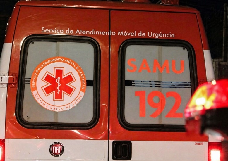 Homem é esfaqueado após discussão em condomínio de Poços de Caldas