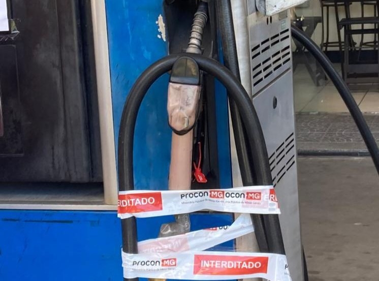 Posto de combustíveis é autuado por irregularidade em Poços de Caldas