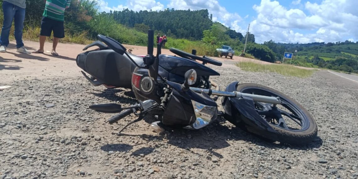 Passageiro de motocicleta morre após acidente na MGC-267 em Campestre