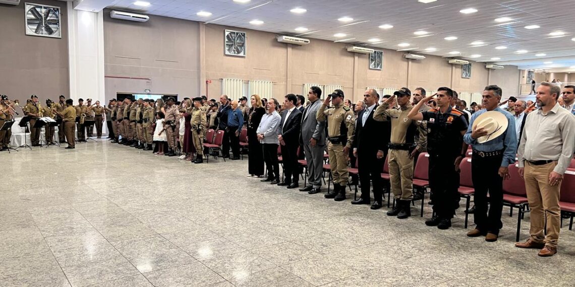 Com a presença do governador de MG, troca de comando da 18ª RPM é realizada em Poços de Caldas