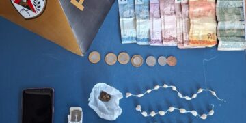 Menor é apreendido por tráfico de drogas no Conjunto Habitacional em Poços de Caldas